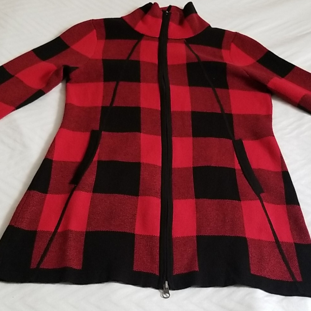 Soft jacket red and black with pockets